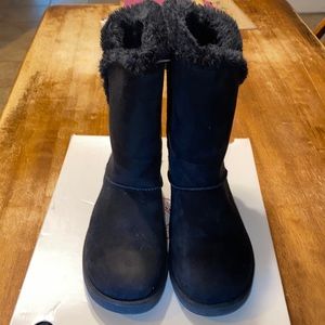 Women’s Black Faux Suede Boots